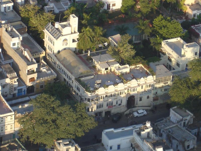 Hotel Raj Palace Udaipur Exterior photo