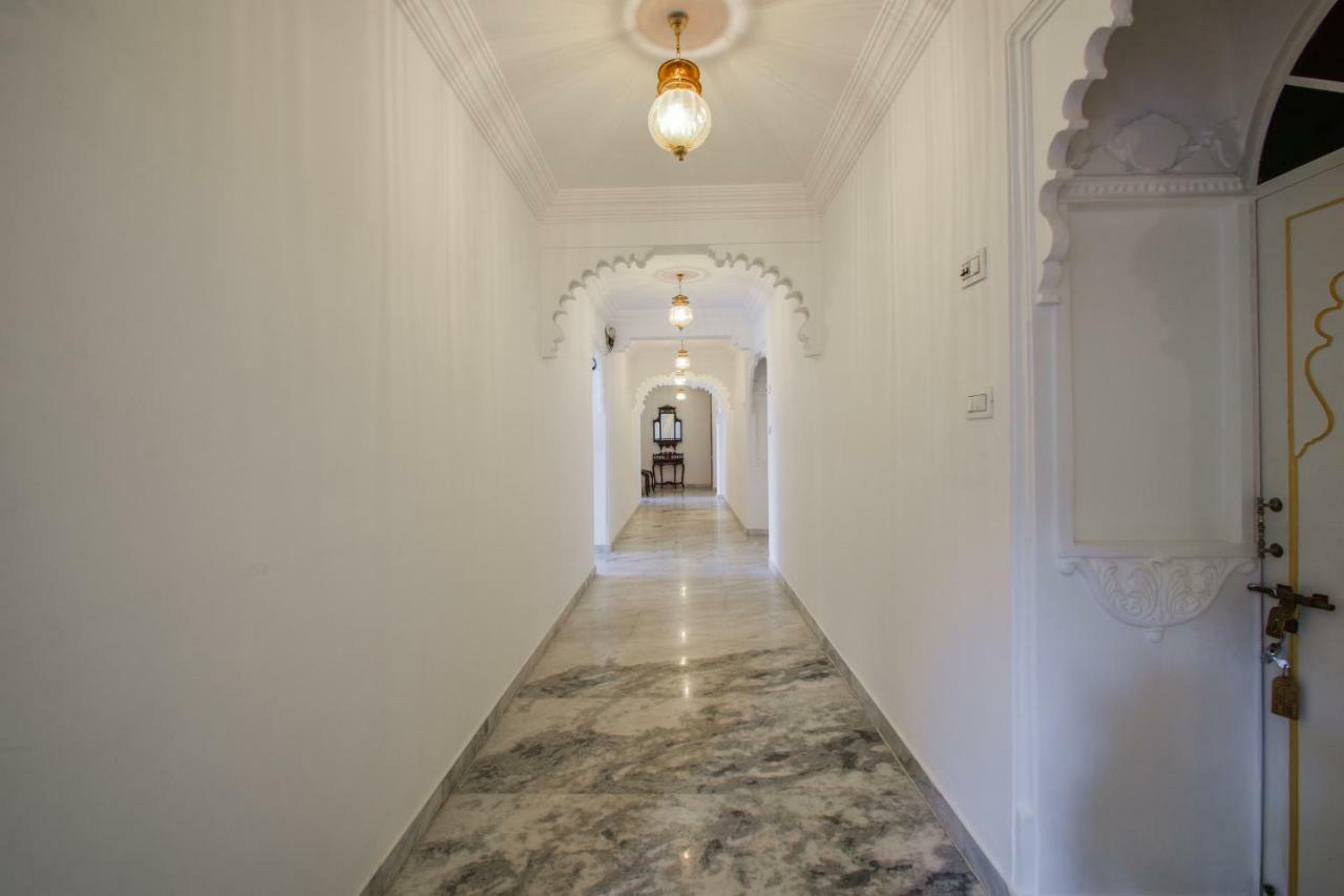 Hotel Raj Palace Udaipur Exterior photo